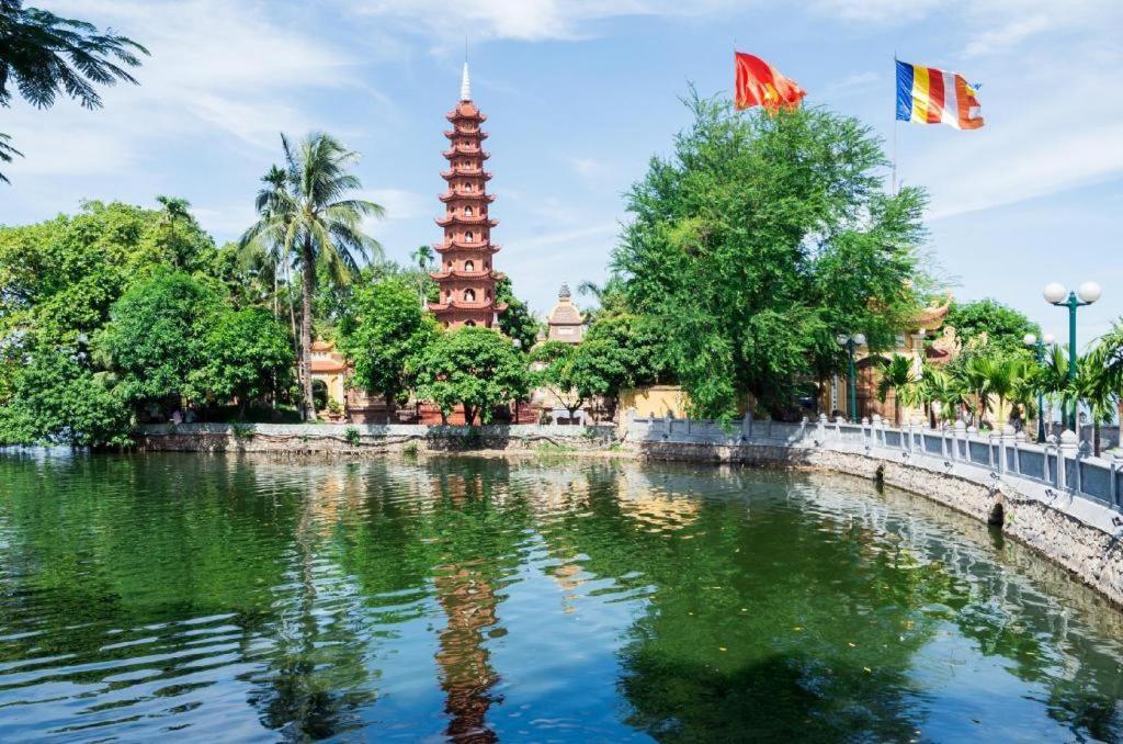 Hotel New Moon Hanoi