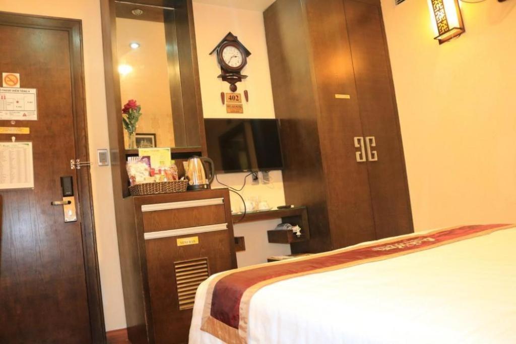 Hotel New Moon Hanoi