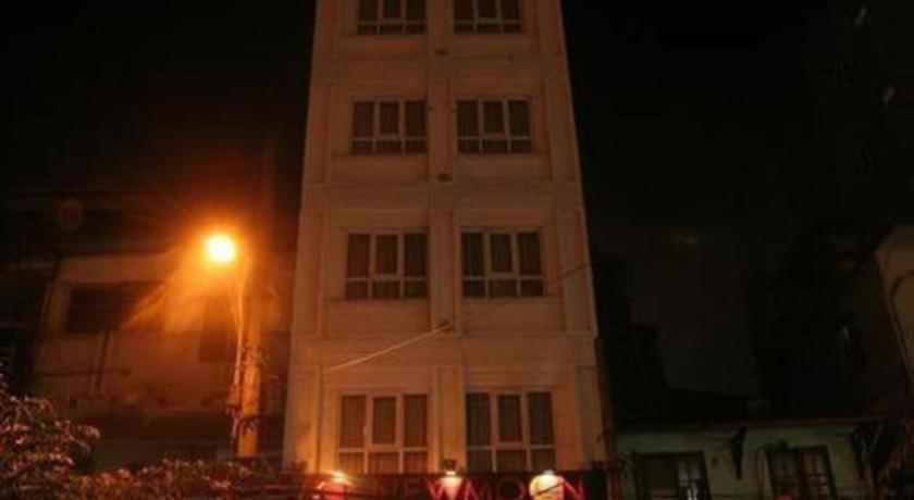 New Moon Hotel Hanoi