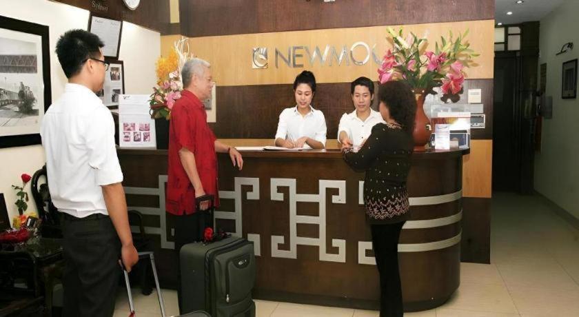 Hotel New Moon
