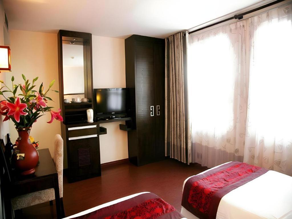 Hotel New Moon